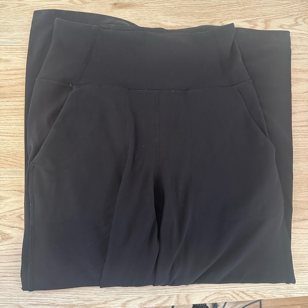 Lululemon pants!